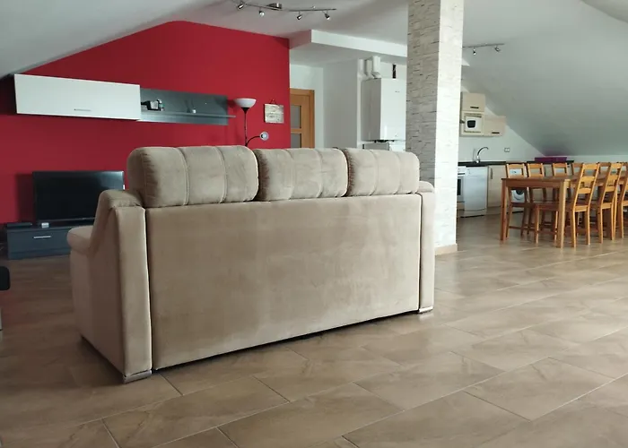 Apartamento ático Vista Alegre *